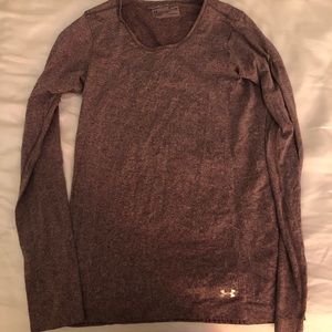Maroon Dri-fit Underarmor long-sleeve shirt
